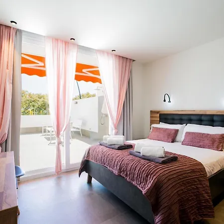 Apartament 124 Azahara Sunrises By Sunkeyrents *