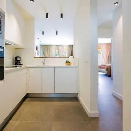 124 Azahara Sunrises By Sunkeyrents Apartament